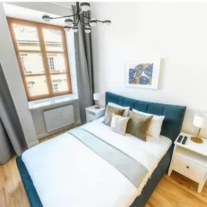 https://lovely-one-bedroom-flatat-the-middle-of-the-city.hotelswroclaw.com
